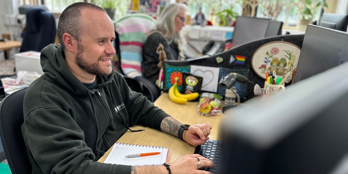 About A Woolly Worker 🧶Adam