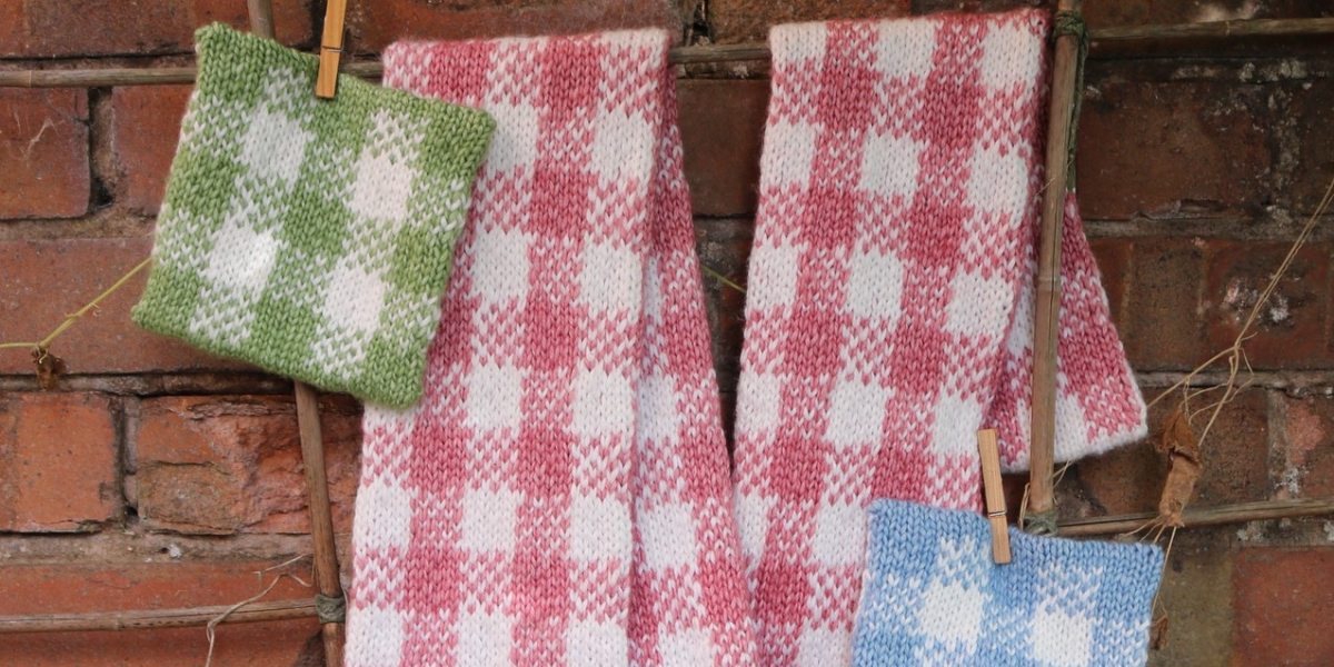 October Yarns and Projects 💖